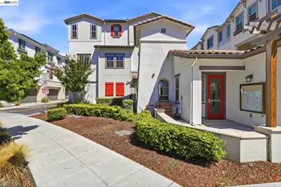 332 Harcot Ter, Sunnyvale, CA 94085 - Photo 1