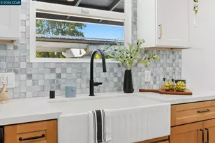 1328 Mesa St, Concord, CA 94518 - Photo 25