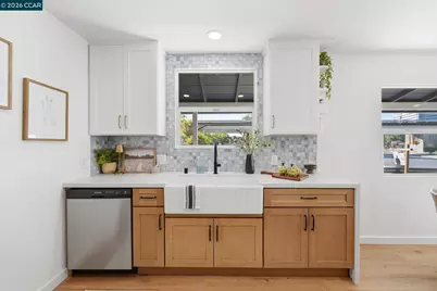 1328 Mesa St, Concord, CA 94518 - Photo 23
