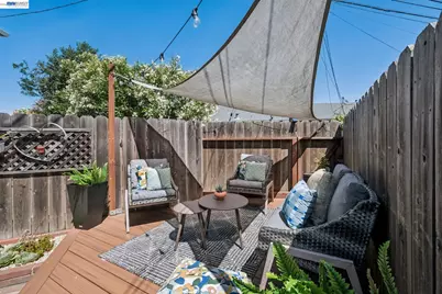 200 Cypress St, Alameda, CA 94501 - Photo 31