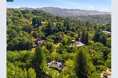 18 Sycamore Rd, Orinda, CA 94563 - Photo 51