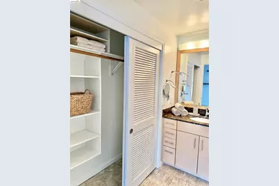 140 Van Ness Ave #529, San Francisco, CA 94103 - Photo 27