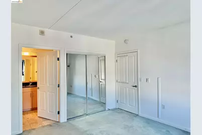 140 Van Ness Ave #529, San Francisco, CA 94103 - Photo 25