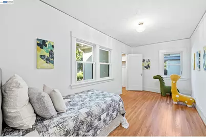 206 Perkins St, Oakland, CA 94610 - Photo 31