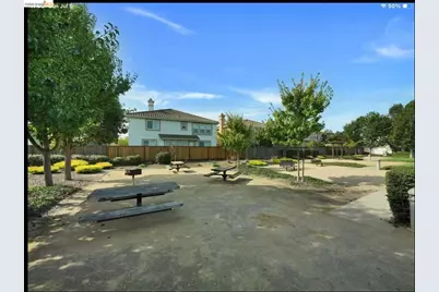 2271 Regatta Way, San Leandro, CA 94579 - Photo 31