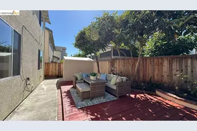 2271 Regatta Way, San Leandro, CA 94579 - Photo 25
