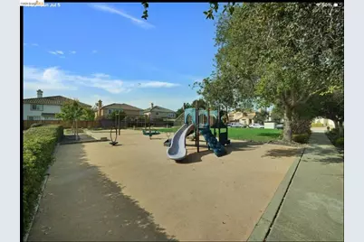 2271 Regatta Way, San Leandro, CA 94579 - Photo 29