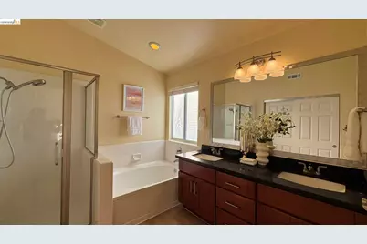 2271 Regatta Way, San Leandro, CA 94579 - Photo 17