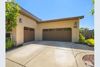 65 Stonebrae Rd, Hayward, CA 94542 - Photo 9
