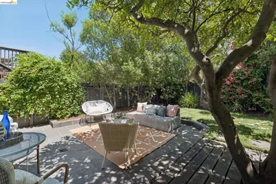 5232 Miles Ave, Oakland, CA 94618 - Photo 59