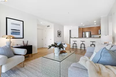 3090 Glascock St #303, Oakland, CA 94601 - Photo 11