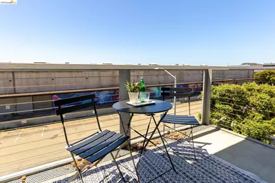 3090 Glascock St #303, Oakland, CA 94601 - Photo 7