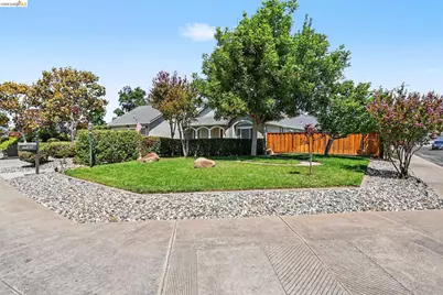 1760 Domaine Way, Oakley, CA 94561 - Photo 3
