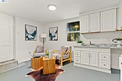 3851 Madrone Ave, Oakland, CA 94619 - Photo 23