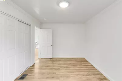 826 Benicia Rd, Vallejo, CA 94591 - Photo 15