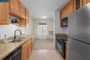 2562 Walnut Blvd, Walnut Creek, CA 94596 - Photo 3