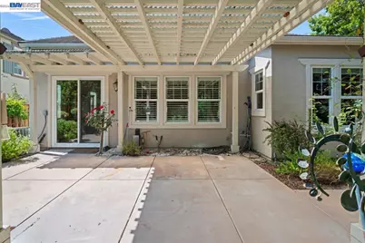 2560 Calabria Ct, Dublin, CA 94568 - Photo 57