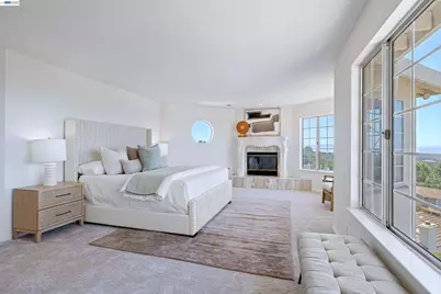 3490 Thompson Pl, Fairview, CA 94541 - Photo 25