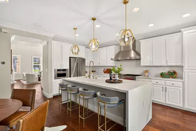 949 Toulouse Way, Martinez, CA 94553 - Photo 9