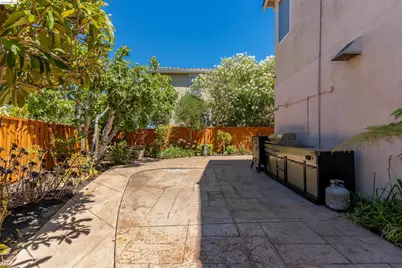 949 Toulouse Way, Martinez, CA 94553 - Photo 45