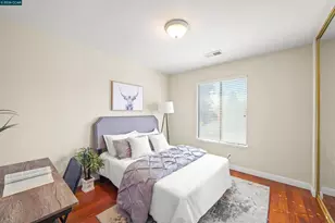 115 Hobart Ave, San Mateo, CA 94402 - Photo 17