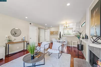 115 Hobart Ave #E, San Mateo, CA 94402 - Photo 9