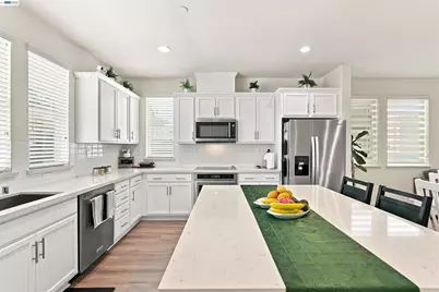 895 Manor Blvd, San Leandro, CA 94579 - Photo 13