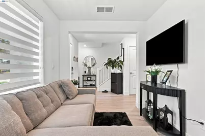 895 Manor Blvd, San Leandro, CA 94579 - Photo 5