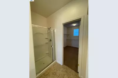 1043 Ashbridge Bay Dr, Pittsburg, CA 94565 - Photo 23