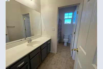 1043 Ashbridge Bay Dr, Pittsburg, CA 94565 - Photo 19