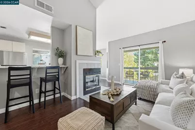 7650 Canyon Meadows Cir #F, Pleasanton, CA 94588 - Photo 5