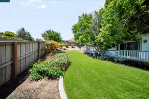 123 Michele Ct, Vallejo, CA 94591 - Photo 17