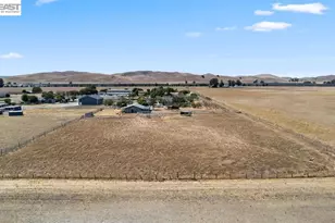 4767 Bel Roma Rd, Livermore, CA 94551 - Photo 3