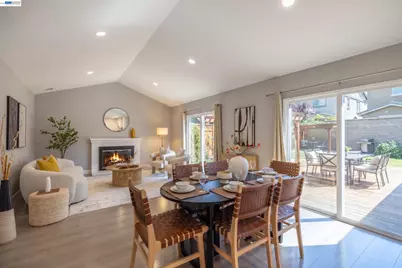 38475 Jacaranda Dr, Newark, CA 94560 - Photo 13