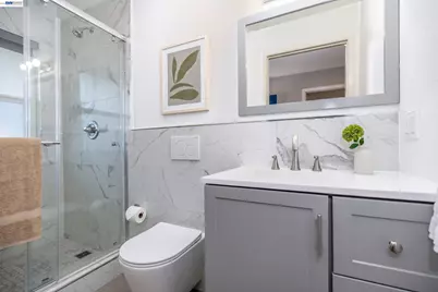 38475 Jacaranda Dr, Newark, CA 94560 - Photo 9