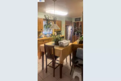 208 Kona Circle, Pittsburg, CA 94565 - Photo 9