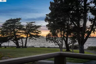 611 Harbor Rd, Alameda, CA 94502 - Photo 9