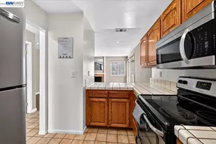 3901 Clayton Rd, Concord, CA 94521 - Photo 9