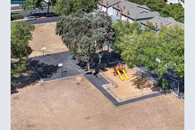 1454 Newhall Parkway, Concord, CA 94521 - Photo 35