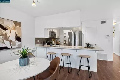 1454 Newhall Parkway, Concord, CA 94521 - Photo 17