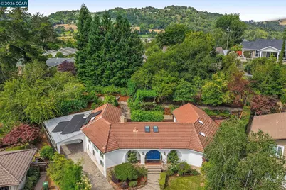 10 Darnby Ct, Orinda, CA 94563 - Photo 51