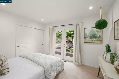 10 Darnby Ct, Orinda, CA 94563 - Photo 29