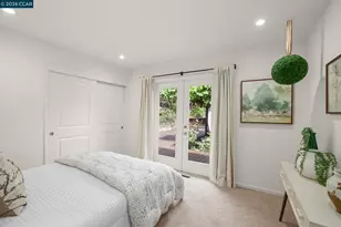 10 Darnby Ct, Orinda, CA 94563 - Photo 29