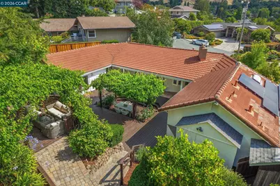 10 Darnby Ct, Orinda, CA 94563 - Photo 47
