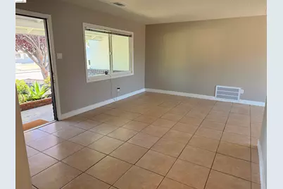 211 Bart Ave, Antioch, CA 94509 - Photo 5
