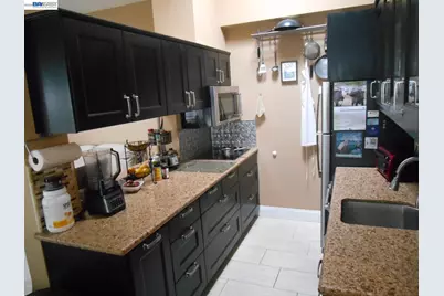 500 Middlefield Rd #178, Mountain View, CA 94043 - Photo 5