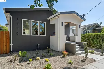 1370 Hearst Ave, Berkeley, CA 94702 - Photo 3