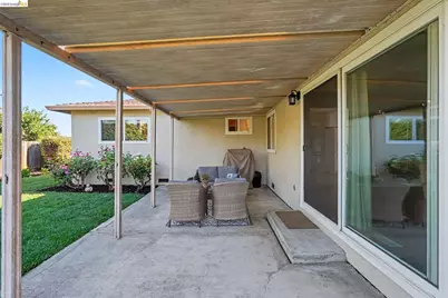 2216 Nido Court, Antioch, CA 94509 - Photo 27