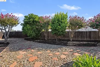 2216 Nido Court, Antioch, CA 94509 - Photo 33