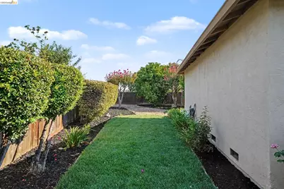2216 Nido Court, Antioch, CA 94509 - Photo 29